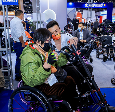 展商地域構(gòu)成：國際31%，國內(nèi)69%