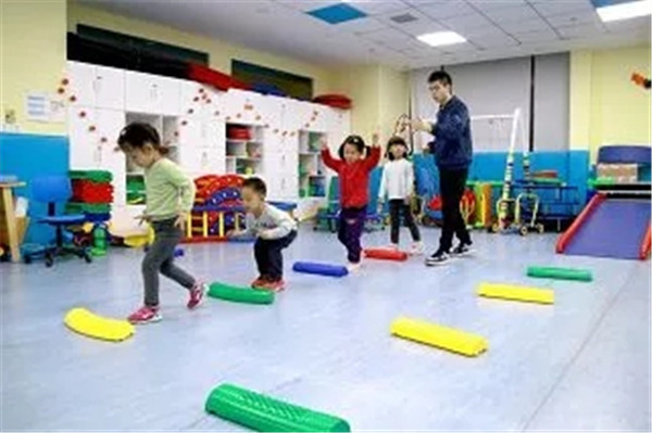 八大?？瓶祻?fù)