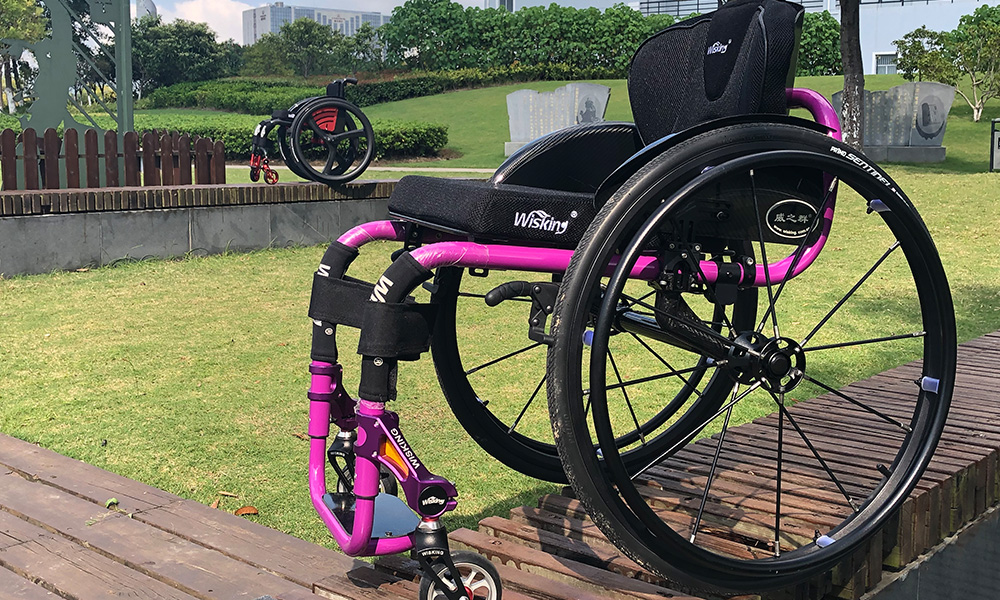 威之群手動輪椅8800